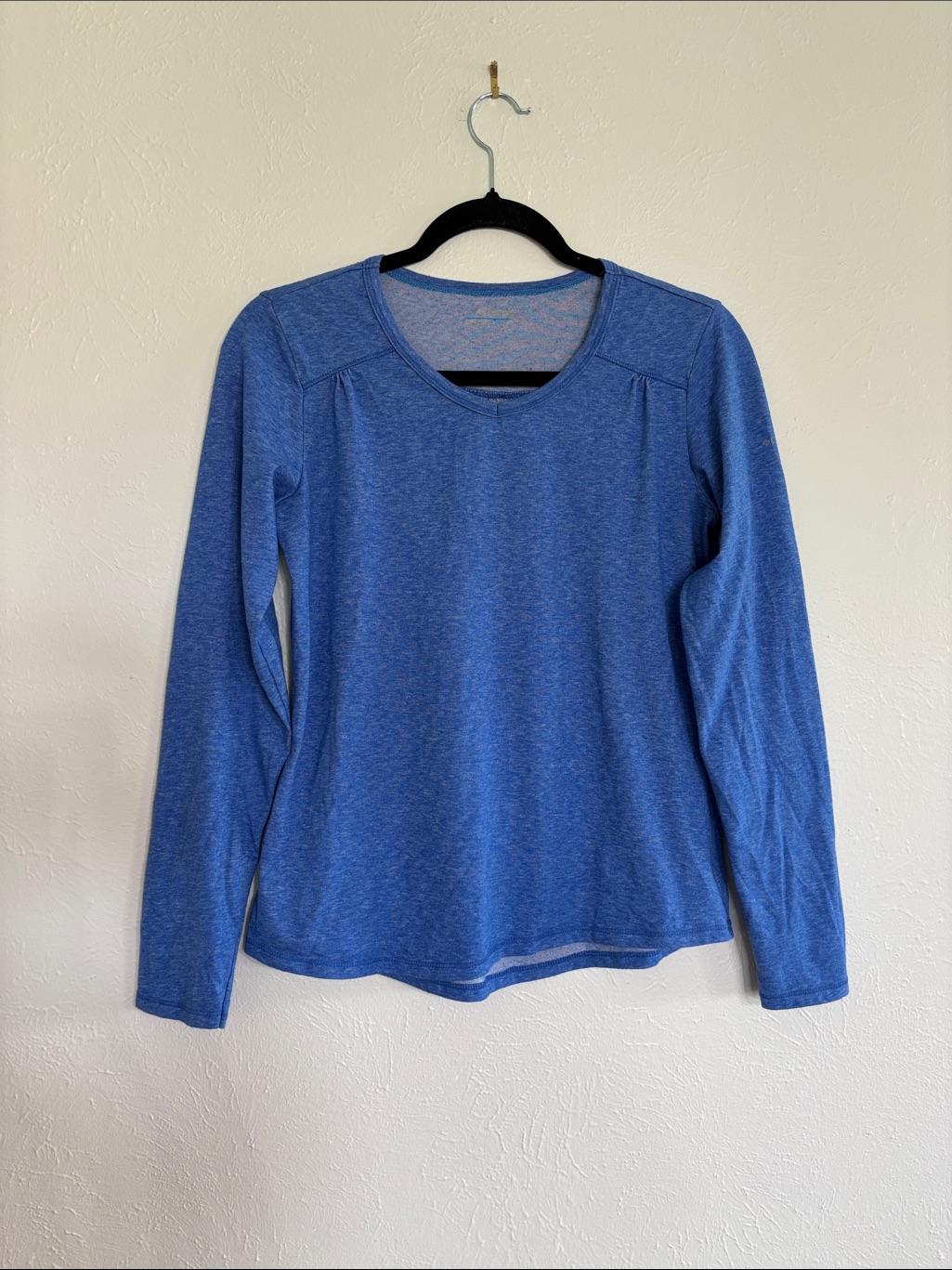Columbia Sportswear Company Women's Long Sleeve Blue Top